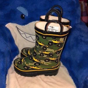 Toddler boys Rain boots